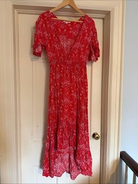 Red Floral V-Neck Maxi Dress with Short Puff Sleeves